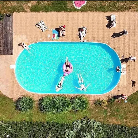 Chwalimie Farm stay Okonek