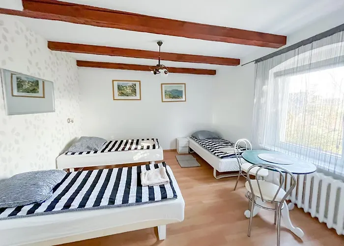 Farm stay Chwalimie Okonek