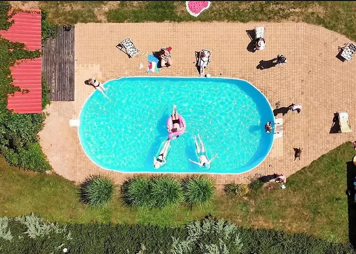 Chwalimie Farm stay Okonek